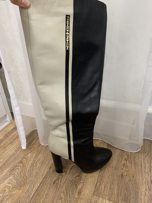 Продам сапоги кожанве осенние