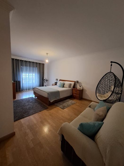Apartamento t3 com 180m e lugar de garagem para três carros