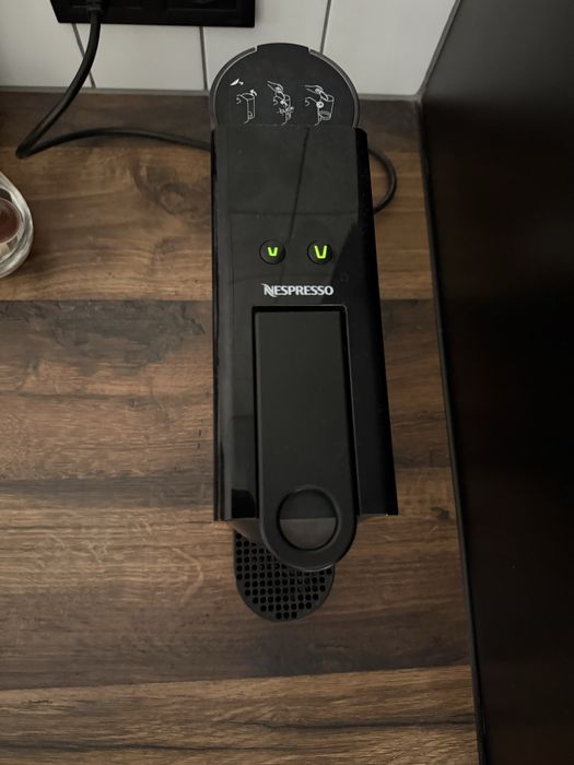 Кавомашина Nespresso