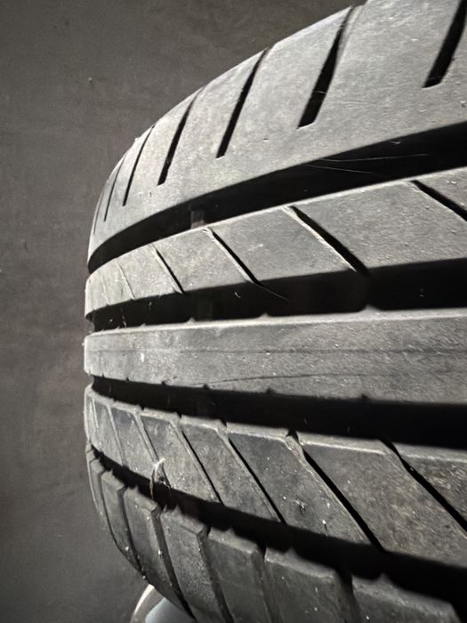 Jante + pneu  225/45/18 proviniente de bmw 320 de 2016 originais M