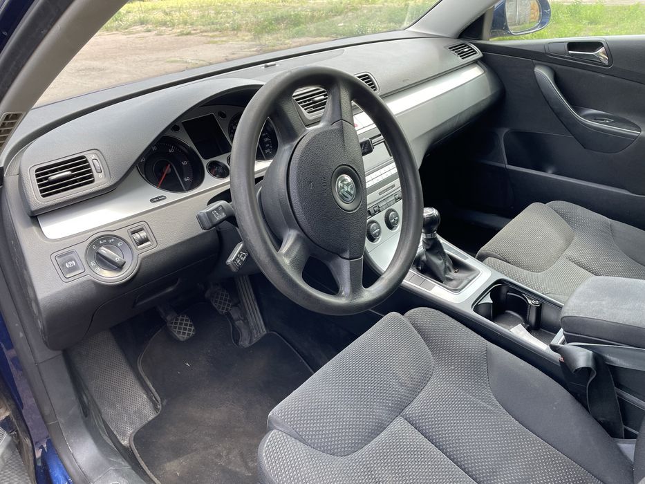 Розборка Volkswagen Passat B6 2.0 крила бампер двигун турбіна МКПП