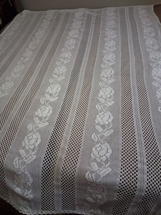 Colcha de renda de casal