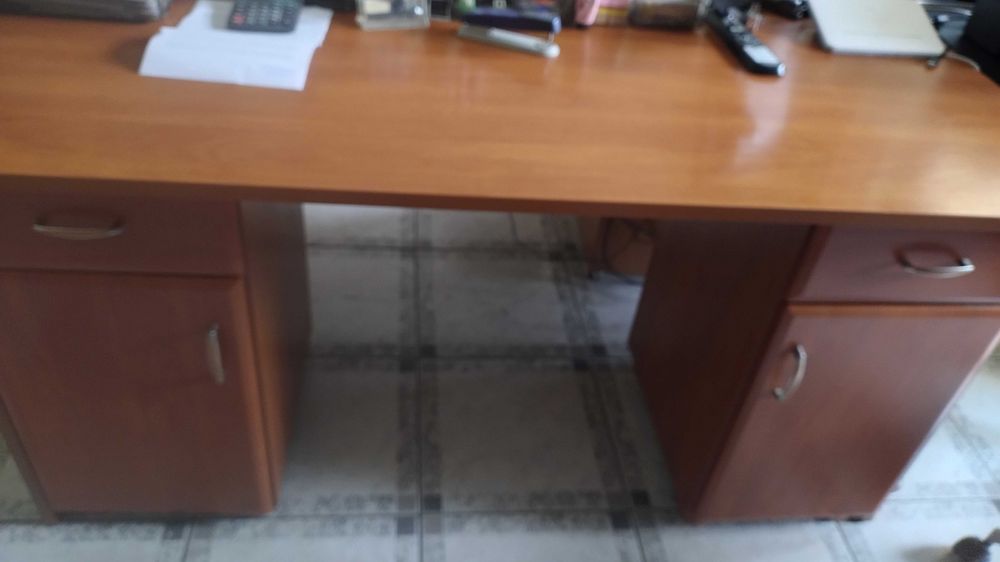 biurka i szafy  biurowe