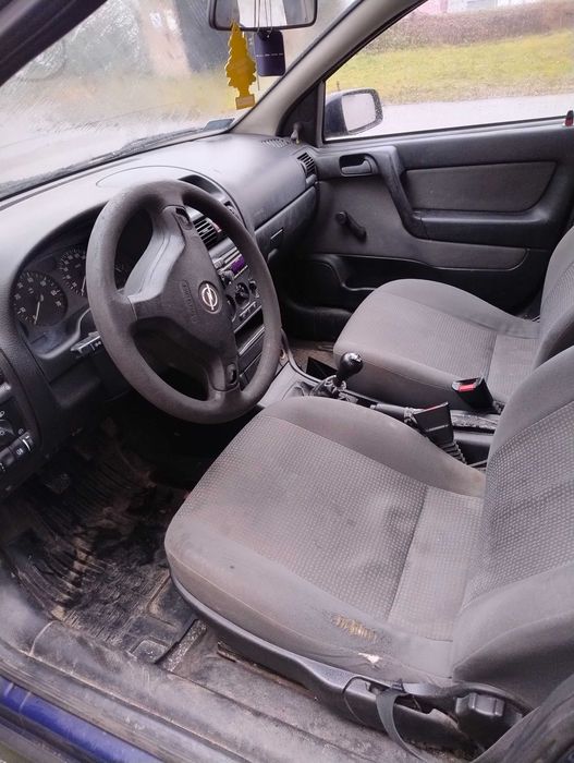 OPEL STRA COMBI  niesprawny