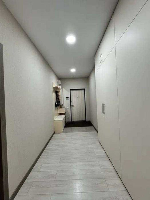 Продажа Двухкомнатная Квартира с ремонтом на Вильямса !