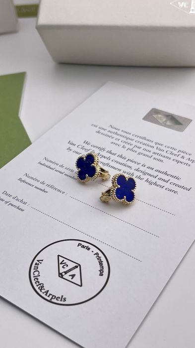 Золотые серьги в стиле Van Cleef
