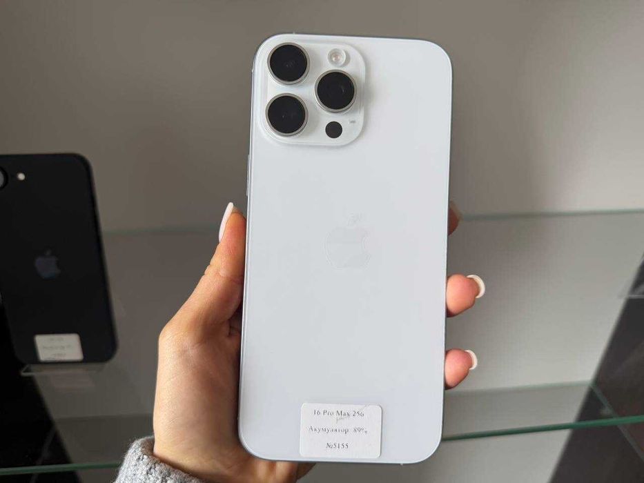 iPhone 16 Pro Max 256 Gb Neverlock (фіз карта) / Магазин + Гарантія