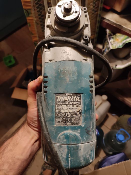 Болгарка 230 Makita GA9020 2010