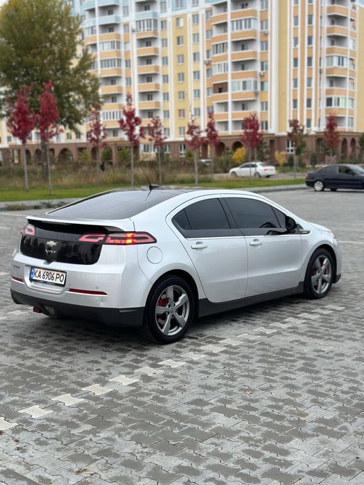 Шевроле вольт гибрид