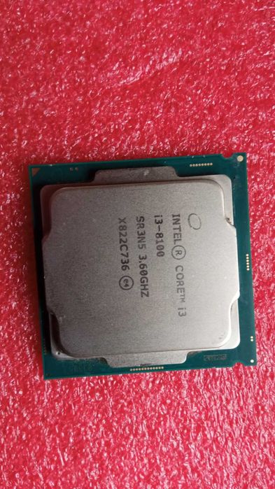 Процессор QuadCore Intel Core i3-8100, 3600 MHz , s1151 V2