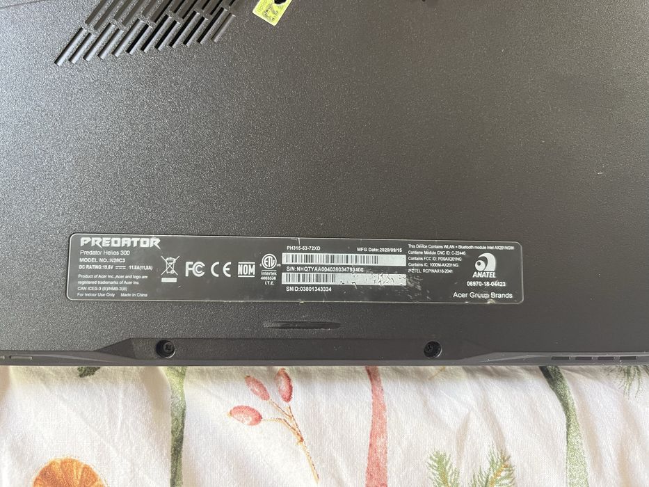 Acer Predator Helios 300 треба ремонтувати