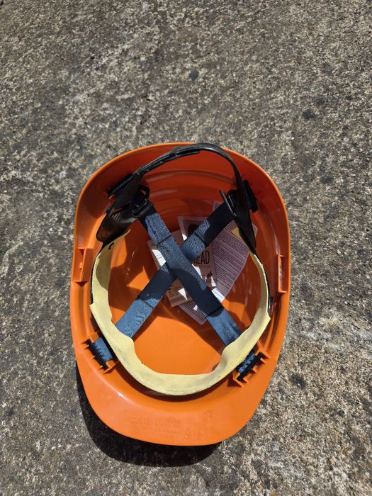 Capacete de protecção- construção civil