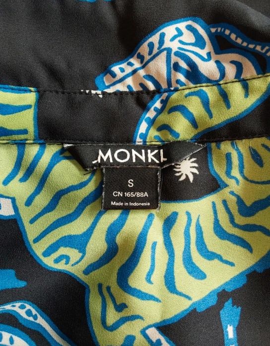 Koszulka  Monki Nowa