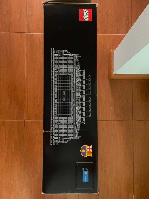 LEGO Camp Nou FC Barcelona 10284- Completo, nunca montado