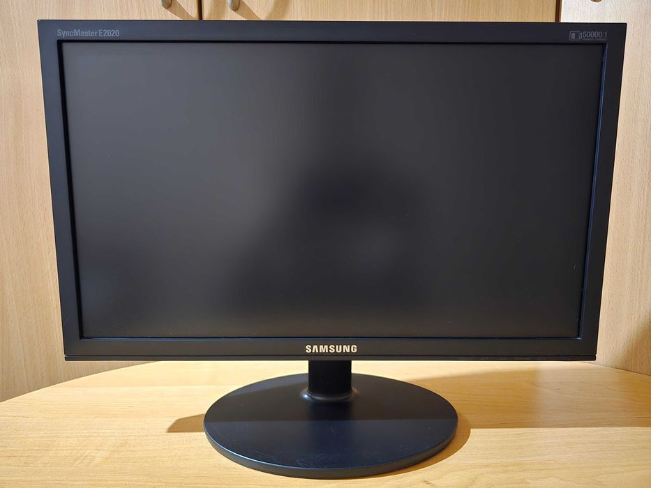 Монітор 20" Samsung SyncMaster E2020N (1600x900, VGA)