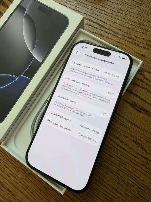 IPhone 16 pro 256 як новий стан 10/10 батарея 93%