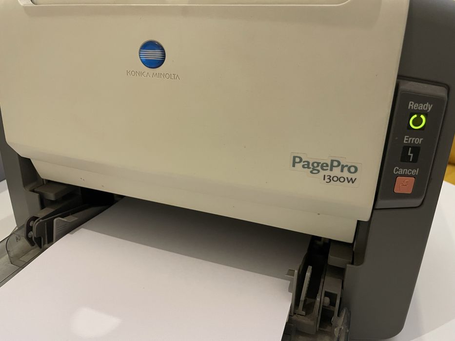 Konica Minolta PagePro 1300W Laser Printer425079337344706562