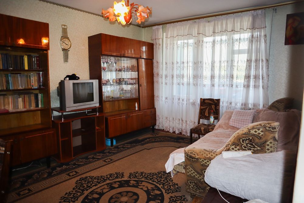 Продам 3 кімнатну квартиру