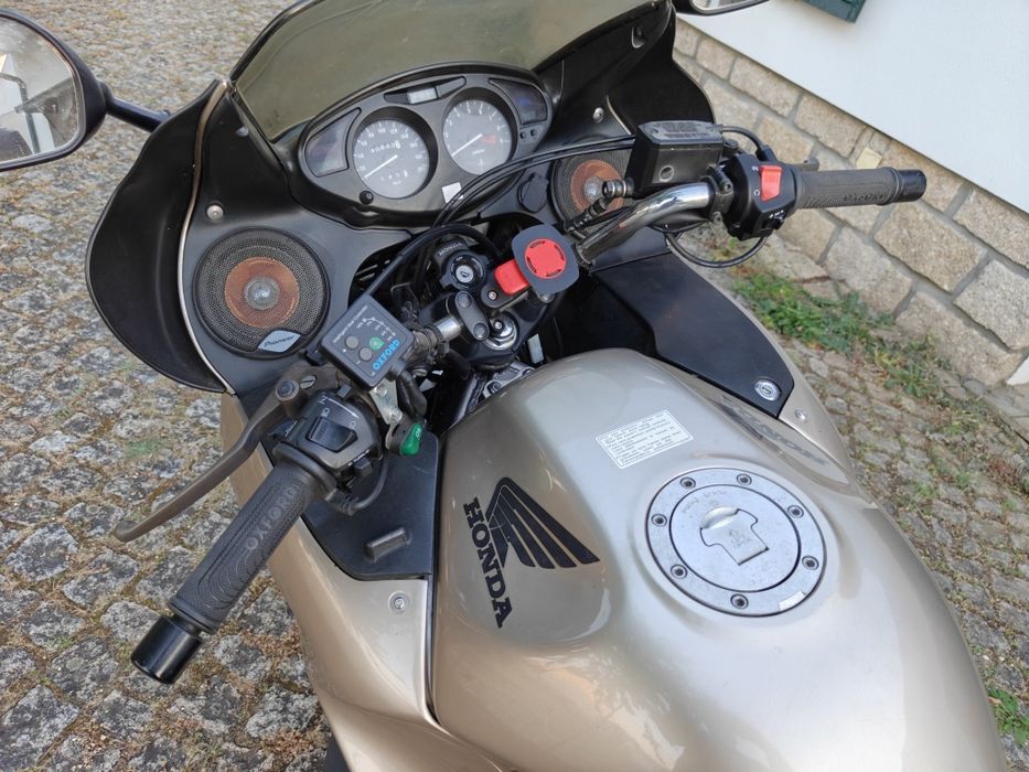 Honda Deauville NT650V