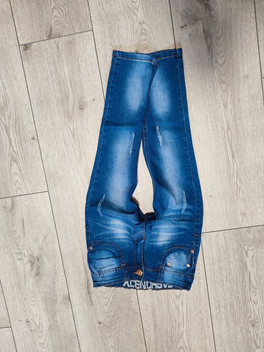 Джинсы детские , как новые!! 116 см