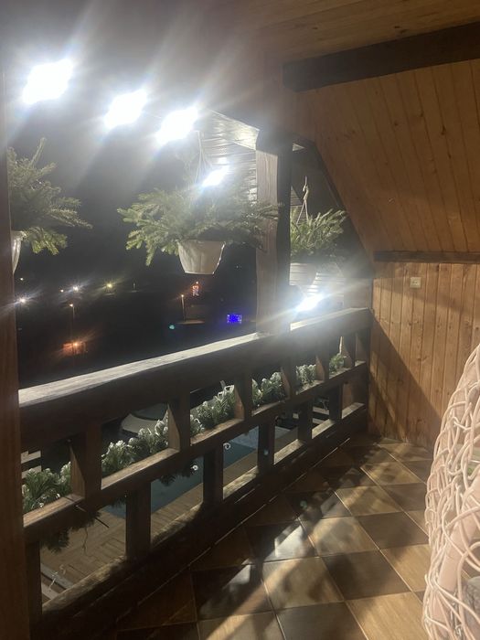 Приватна садиба на 6 осіб!!! VALISOVA KHATA