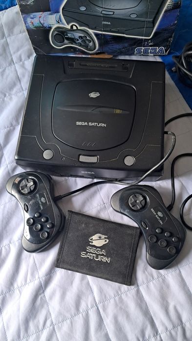 Segasaturn+2 comandos+1 jogo