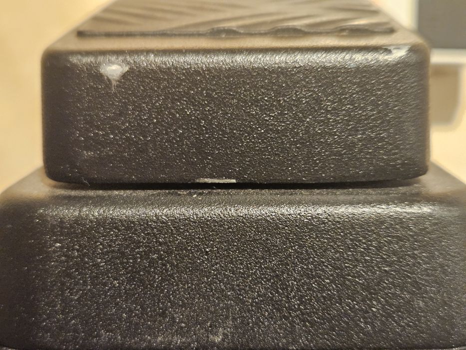 EBS Wah One Bass - kaczka i volume pedal do gitary basowej