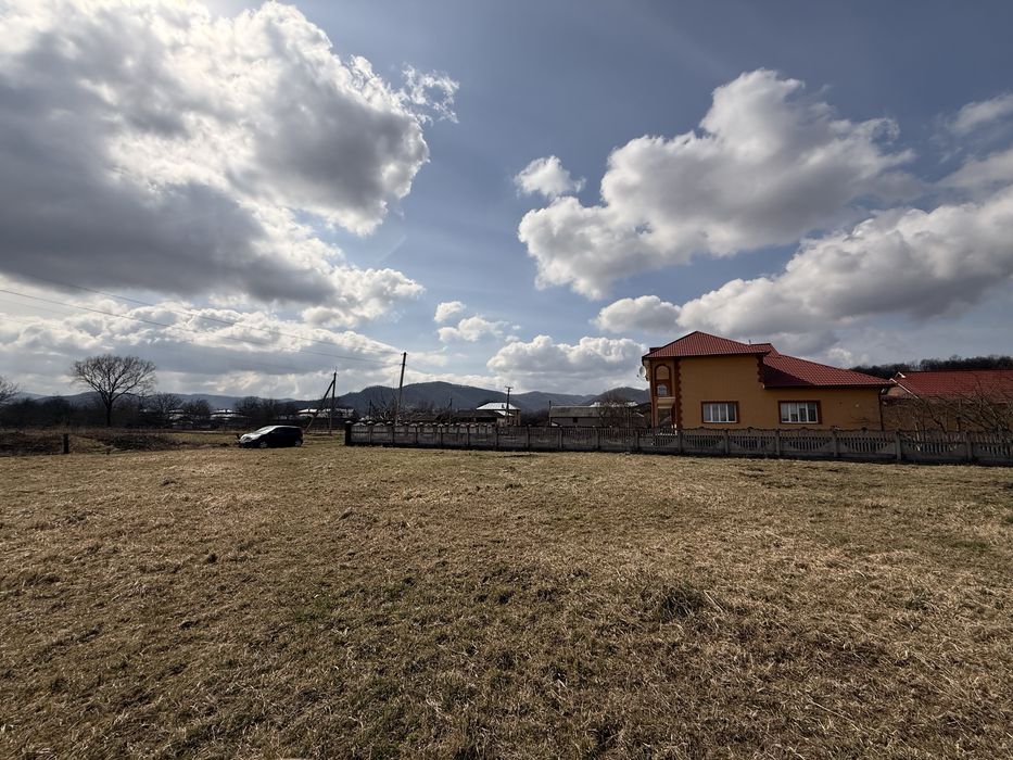 Продається земельна ділянка 0,07га в селищі Старі Кути. (63)