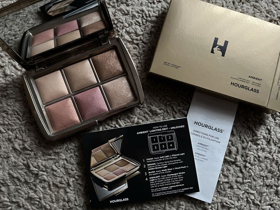 Hourglass Ambient Lighting Edit Unlocked paleta do twarzy róż bronzer