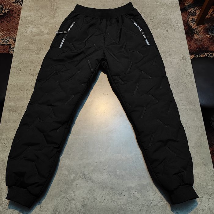 Spodnie  chłopięce  zimowe 150 cm