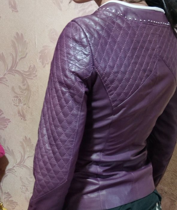 Куртка кожаная .