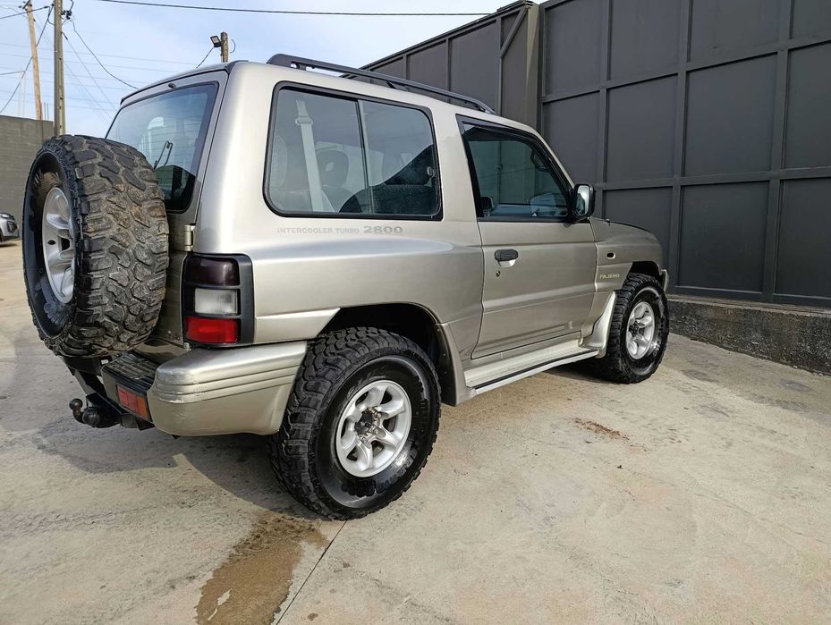 Mitsubishi Pagero 2800 TD GLS
