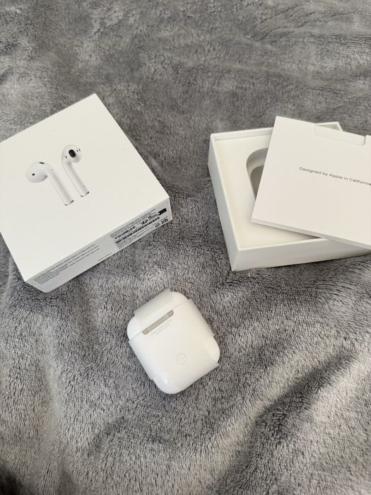 airpods 2 w dobrym stanie