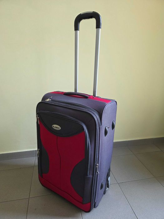 Walizka średnia, miękka, firmowa - ,,PASO"