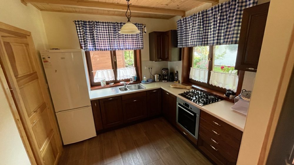 DOM całoroczny do wynajęcia - JASTARNIA / Najbliżej morza