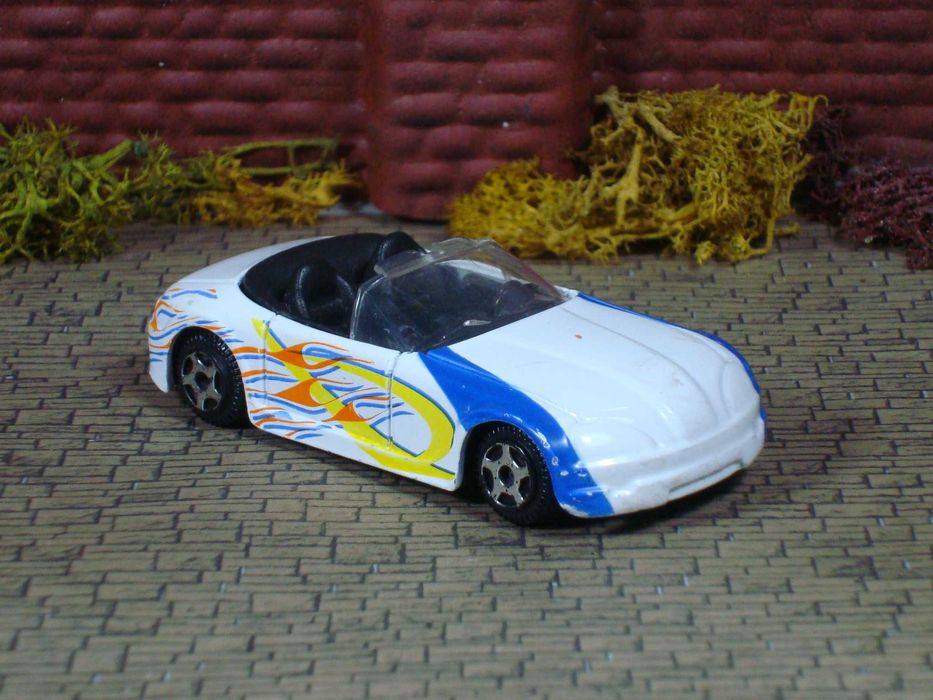 Motor Max - BMW z3 Cabrio / Escala 1:64 / Usado