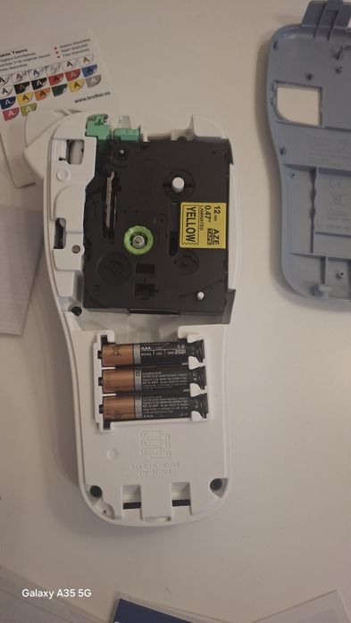 Універсальний пристрій маркування