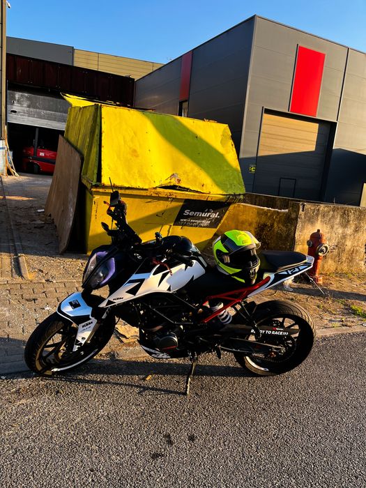 Duke 125 2017 ABS