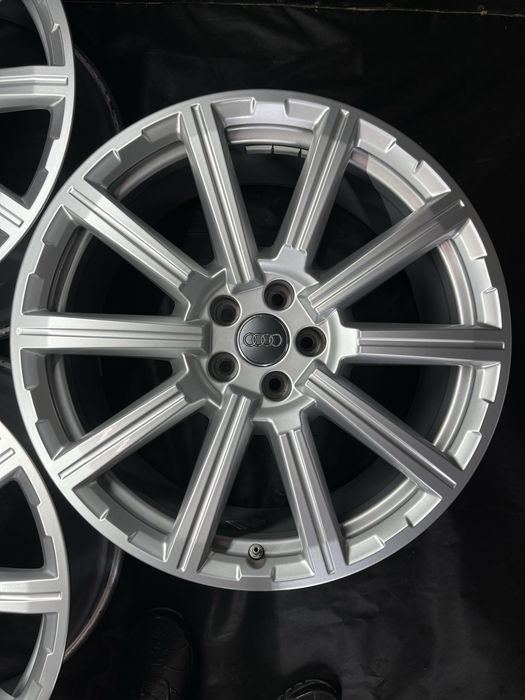 Диски R20 5x112 Et33 9J. Audi Q7 Q5 Q3 A8 A7 A6 E-tron VW Touareg