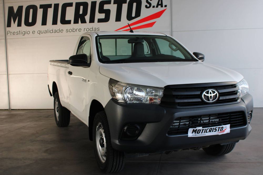 Toyota HILUX 2.4 D4D  2WD