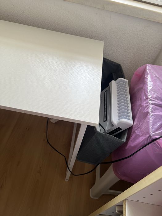 Secretaria e cadeira