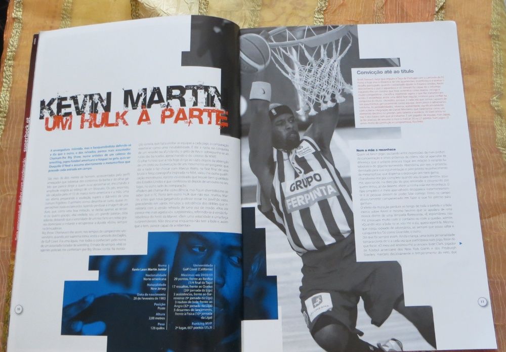 Revista Futebol Dragões Caixa Kevin "Big Sho Corrida e Atletismo