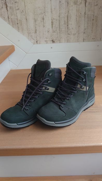 Ботинки LOWA 43-45 новые