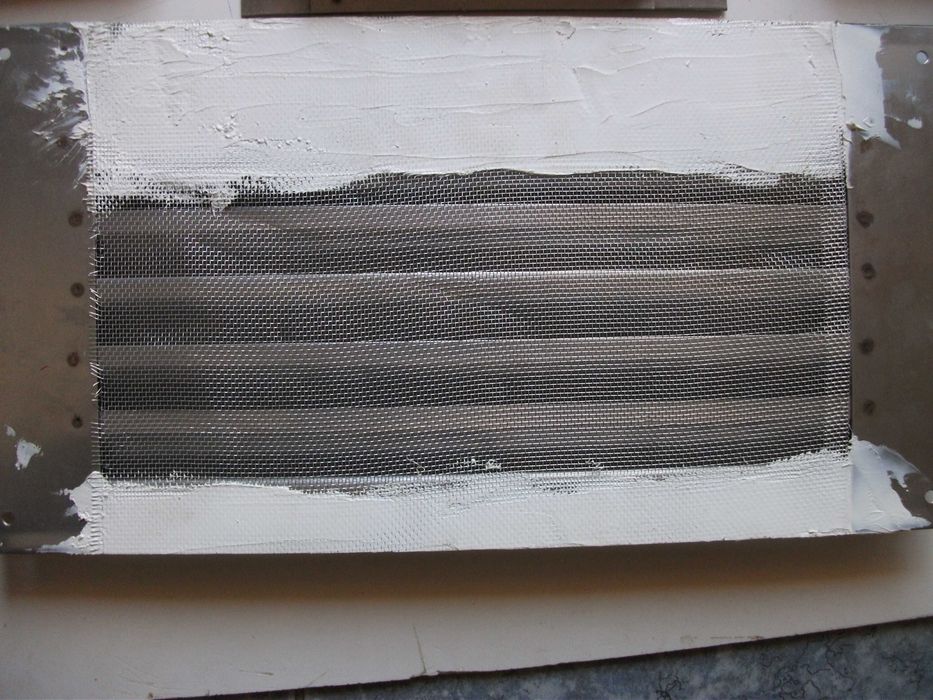 Grelhas de ventilação em aço inox com rede anti insetos