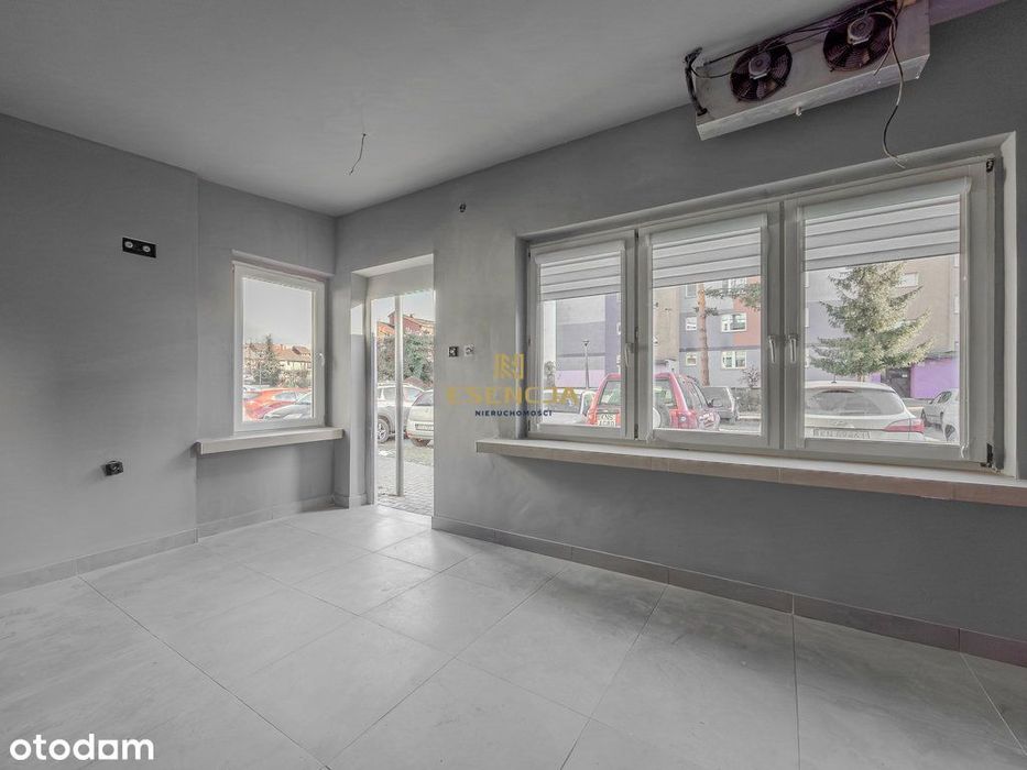 Dwa budynki pod lokale usługowe