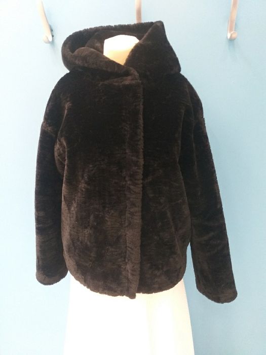 Шубка из искусственного меха,