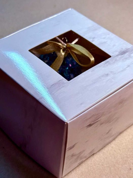 Ręcznie robione ozdoby choinkowe z koralików