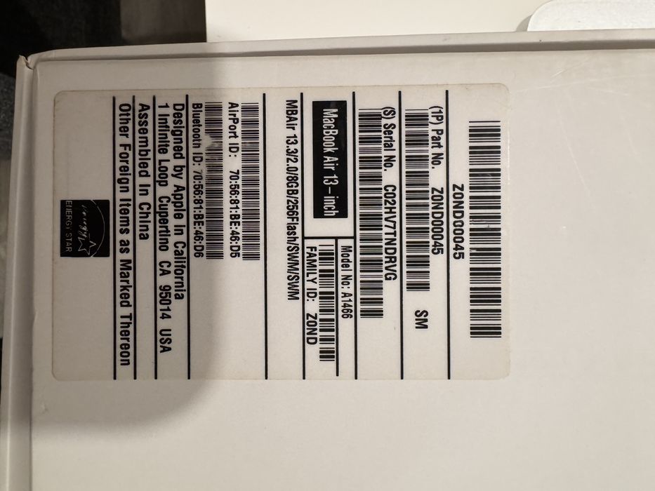 Apple MacBook Air "Core i7" 2.0 13" (Mid-2012)64740216877699122