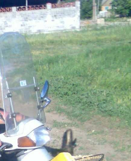 Вітрове скло обтічник на скутер, мопед