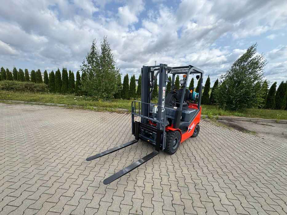 Wózek Widłowy Spalinowy Heli 1,8t 3,0m LPG Silnik Kubota 2026-03
